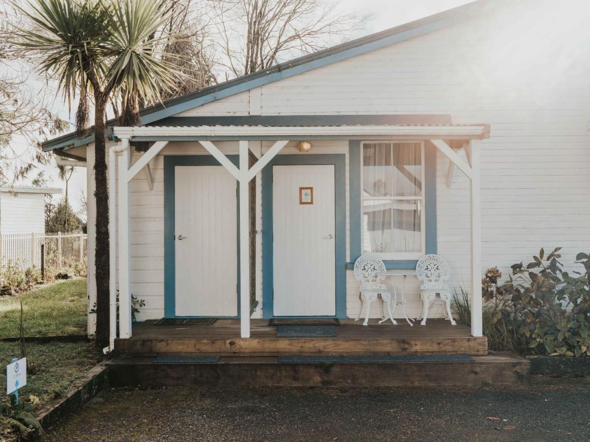 Tongariro Crossing Lodge National Park Exterior photo