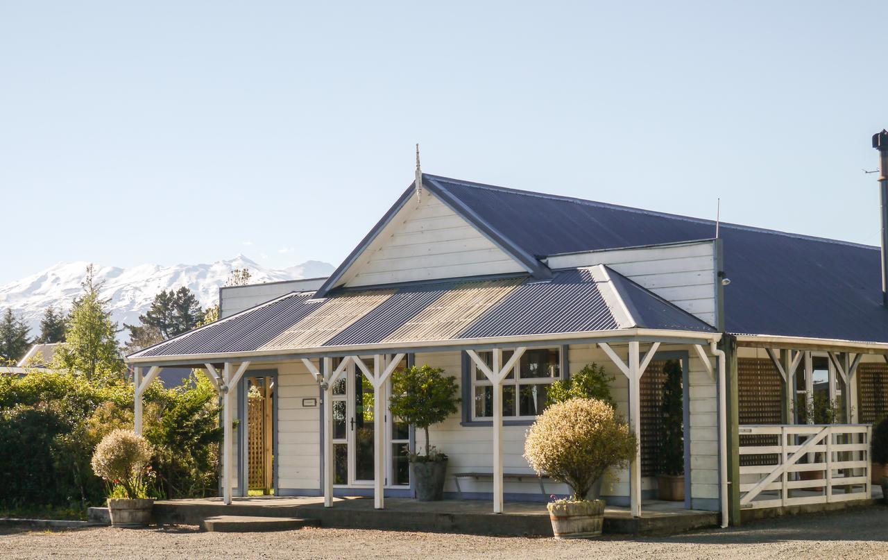 Tongariro Crossing Lodge National Park Exterior photo