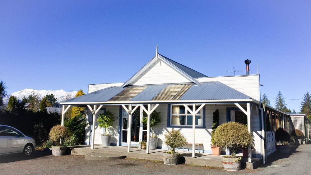 Tongariro Crossing Lodge National Park Exterior photo